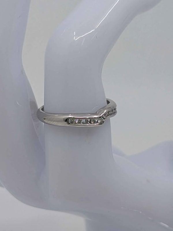Ladies 18ct White Gold Diamond Contoured Wedding Ring - BL245570 - Image 7