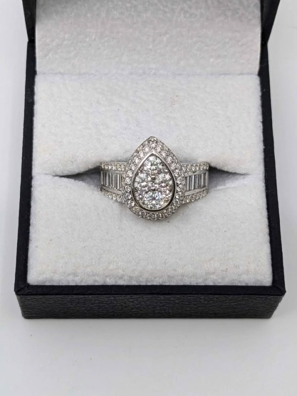 18ct White Gold Diamond Ring - BL298879 - Image 11