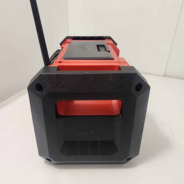 MILWAUKEE JOBSITE RADIO #GN364057 - Image 16