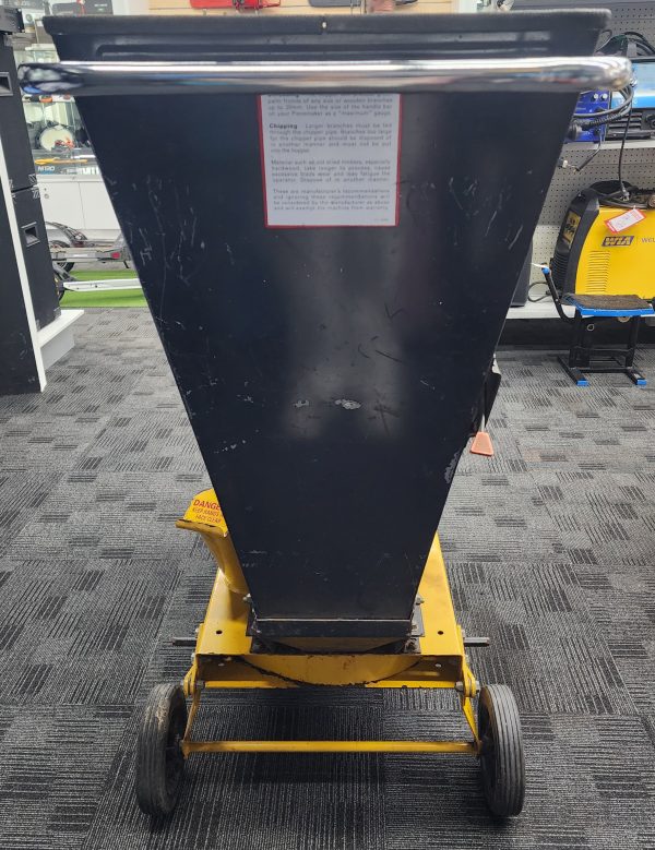 Greenfield 'The Piece Maker 45'  Briggs and Stratton Diamond 60 with Catcher - IP365700 - Image 2