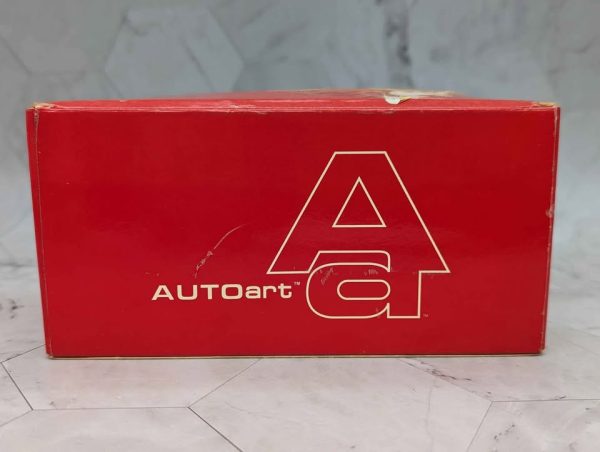 AUTOart 1979 Holden LX Torana SS A9X Hardie-Ferodo 1000 Winner Collectable Model Car - BP368741 - Image 4