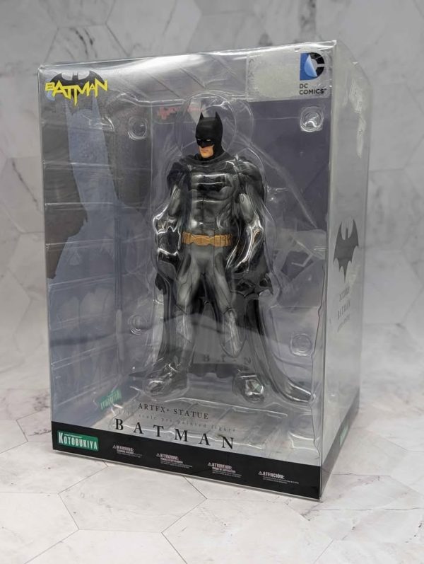Kotobukiya Batman 1/10 Pre-Painted ArtFX+ Figure - BP368402