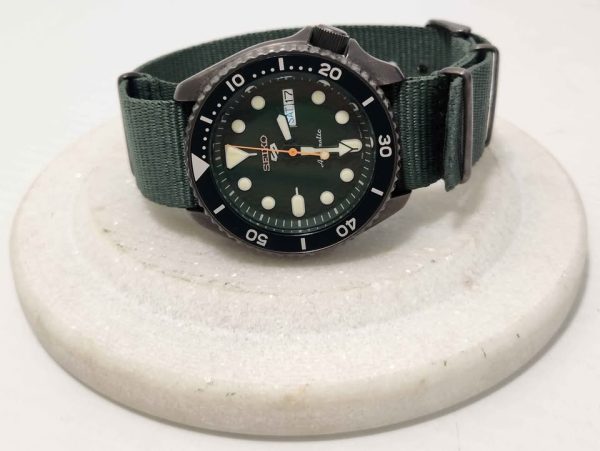 MENS SEIKO WATCH #GN369037 - Image 9