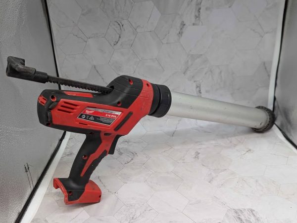 Milwaukee 18V 310ml Caulking Gun Skin-Only (C18 PCG) - BP367107 - Image 4