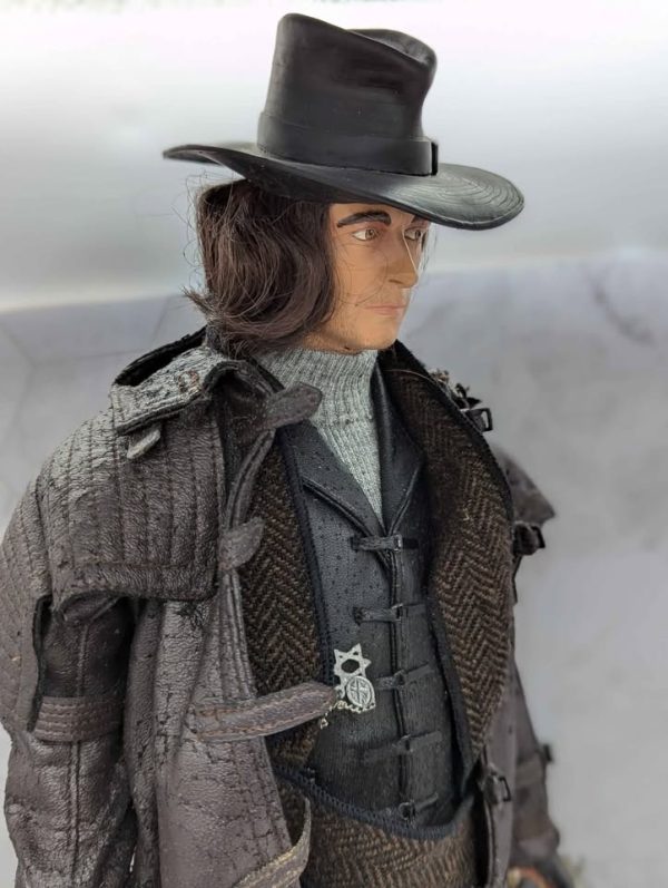 Sideshow 1:4 Scale Van Helsing Collectable Figure - BP367864 - Image 4