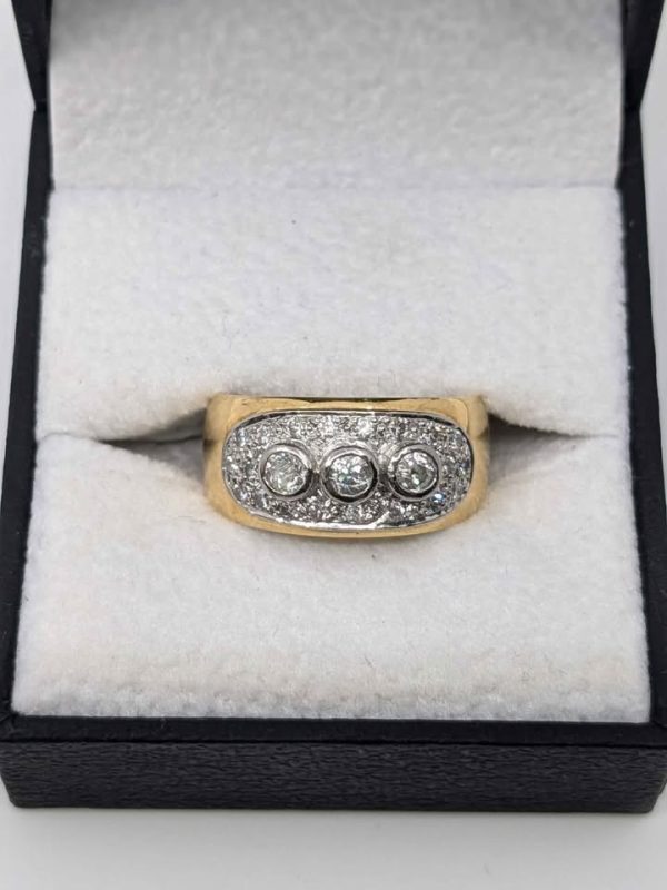 18ct Gold Ring - BL310261 - Image 11