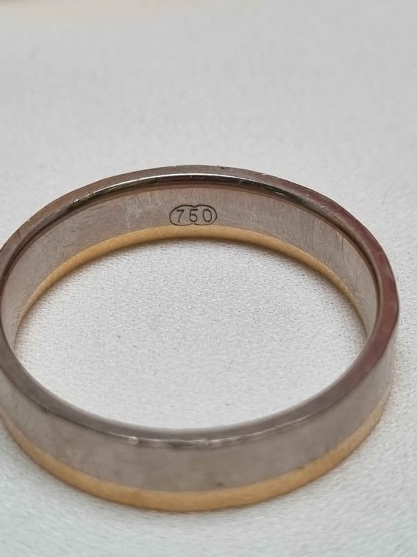 MENS 18CT YELLOW AND WHITE GOLD RING TW364538 - Image 8