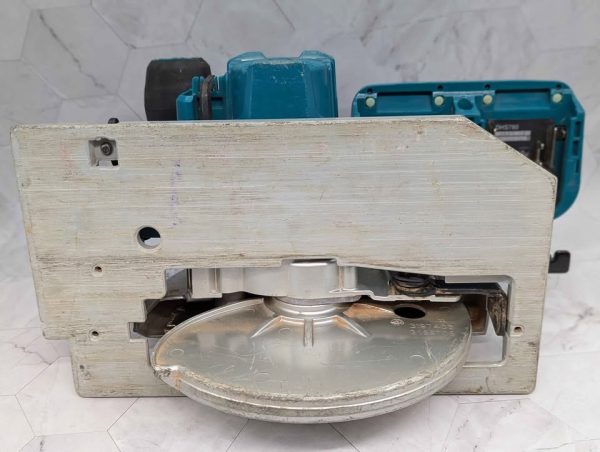Makita 36V 185mm Circular Saw Skin-Only (DHS780) - BP369195 - Image 4
