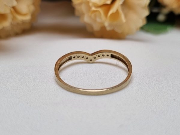 9ct Yellow Gold Channel Set Wishbone Ring TW368714 - Image 10