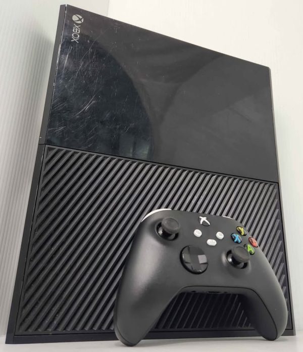 MICROSOFT XBOX ONE W/ACCS 500GB CONSOLE #GN365628 - Image 8