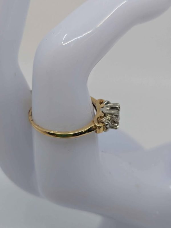 Ladies 18ct Yellow Gold Three Stone Diamond Engagement Ring - BL284860 - Image 6