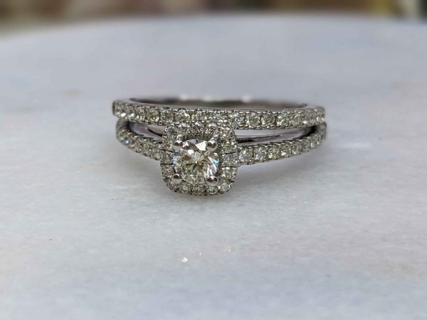 VALUATED LADIES LOVE VW VERA WANG 18CT WHITE GOLD RING SET BL272591 - Image 10