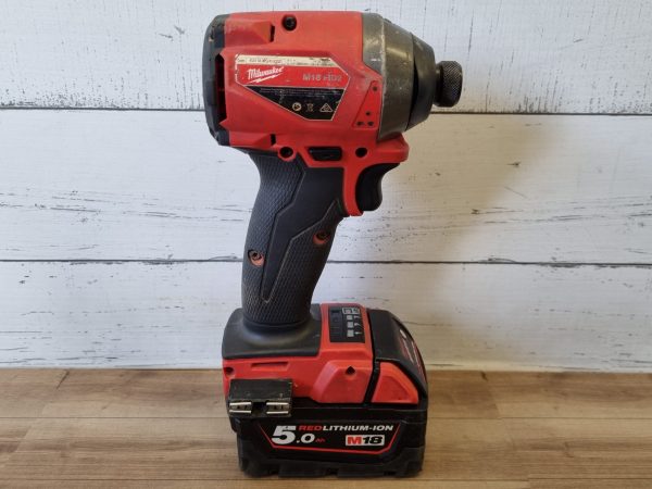Milwaukee 18V Impact Driver TW360303 - Image 6