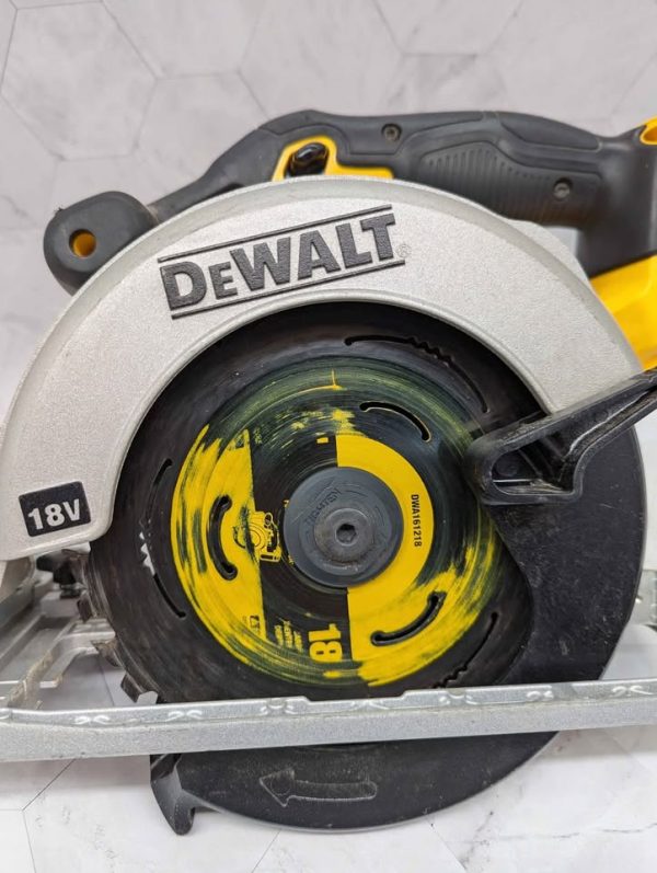 DeWalt 18V XR 165mm Circular Saw Skin-Only (DCS391-XE) - BP367169 - Image 2