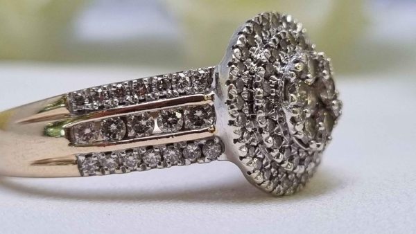 9ct Yellow & White Gold Diamond Cluster Ring TW318985 - Image 30