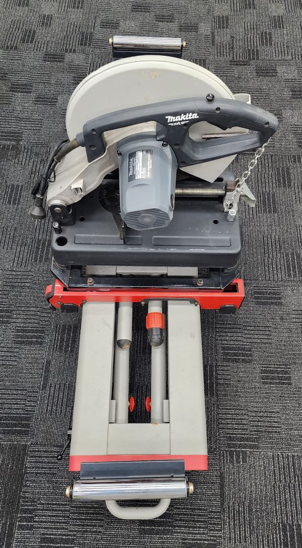Makita Drop Saw (M2401) on detachable Milwaukee Work Bench - IP367276 - Image 2