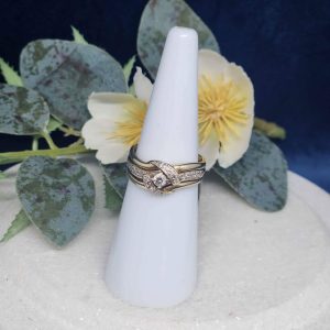 LADIES 9CT YELLOW GOLD RING #GN306609