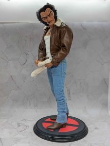 Sideshow Marvel 1/4 Scale Logan Wolverine Collectable Figure - BP367863