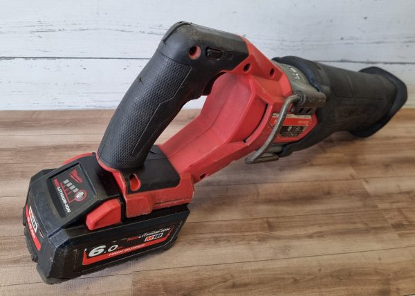 Milwaukee 18V Reciprocating Saw TW355667 - Image 8