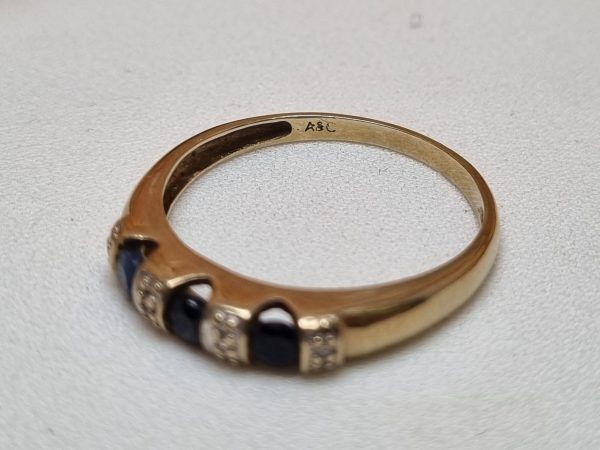 9ct Yellow Gold Blue Three Stone Ring TW368713 - Image 7