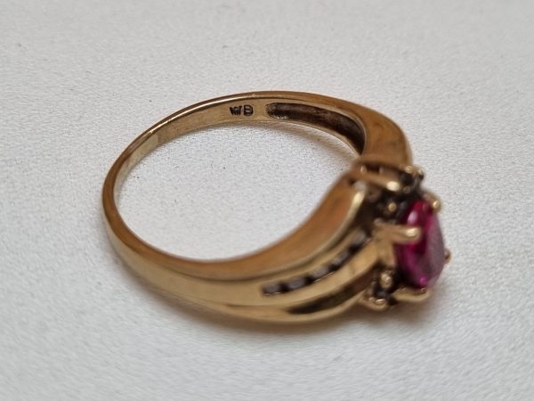 9ct Yellow Gold Red Dress Ring TW364837 - Image 9