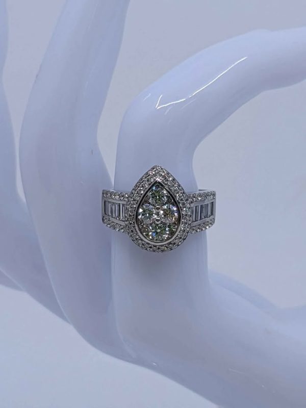 18ct White Gold Diamond Ring - BL298879 - Image 14
