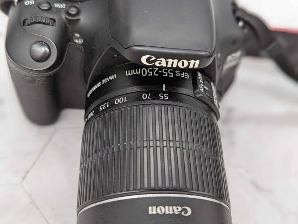 Canon EOS Rebel T3i 600D DSLR Camera w/ 2 x Lenses and Accessories - BP368589 - Image 6