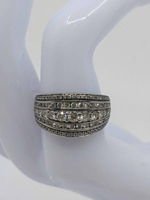 Ladies 9ct White Gold Diamond Dress Ring - BL239813