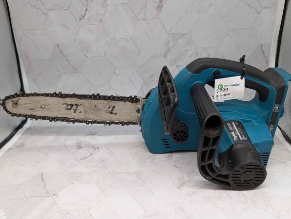 Makita 18Vx2 300mm Chainsaw Skin-Only (DUC302) - BP365714 - Image 5