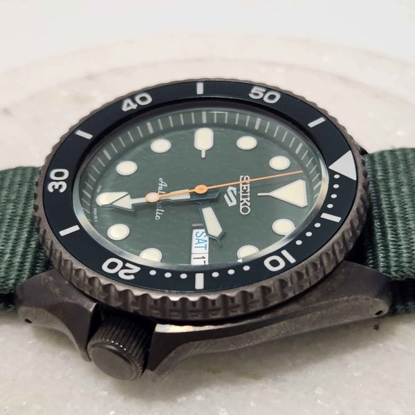 MENS SEIKO WATCH #GN369037 - Image 12