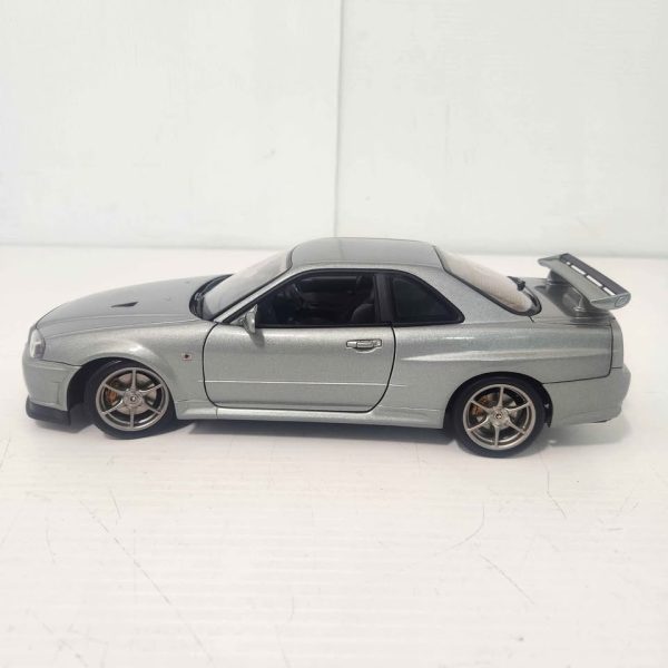AUTOART DIE-CAST NISSAN SKYLINE R34 CAR #GN369968