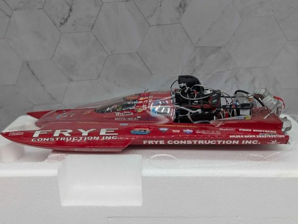 BAD Jay Haroutunian's "Whiskey River II" Top Fuel Hydro Model Boat - BP365086 - Image 6