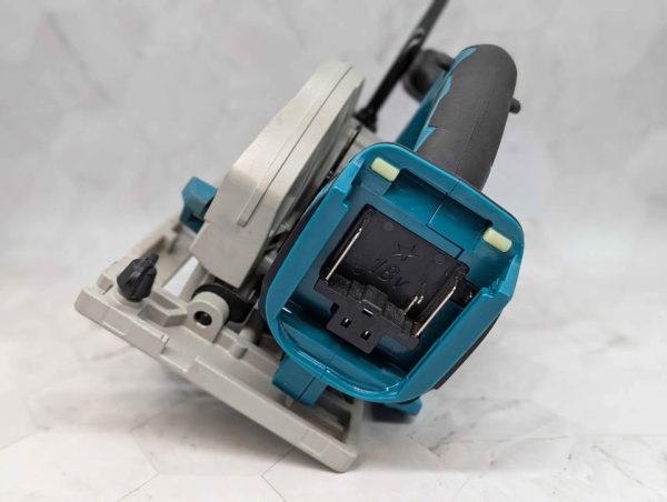 Makita 18V 165mm Circular Saw Skin-Only (DHS680) - BP365738 - Image 3