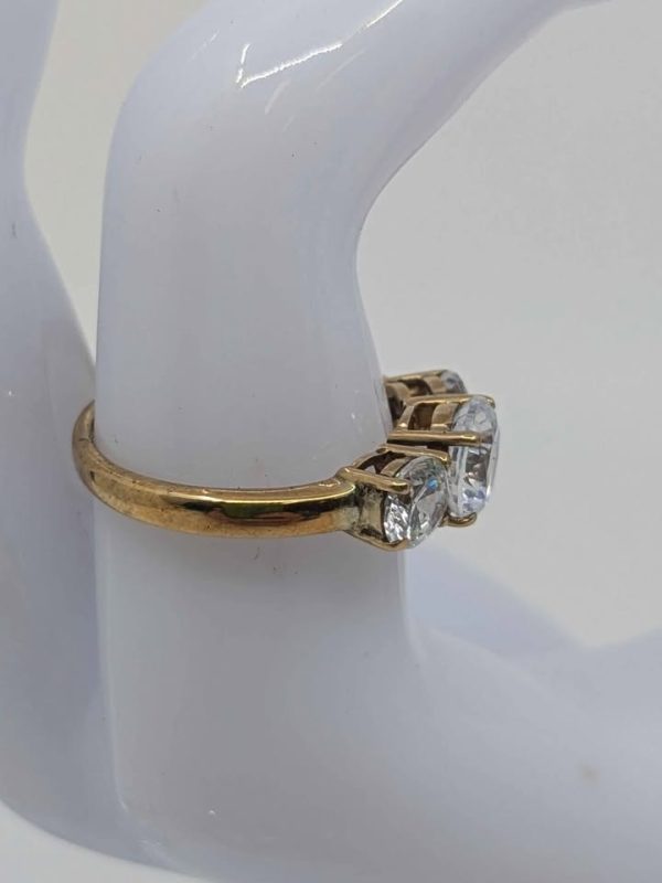 Ladies 9ct Yellow Gold Three Stone Engagement Ring - BL228469 - Image 3