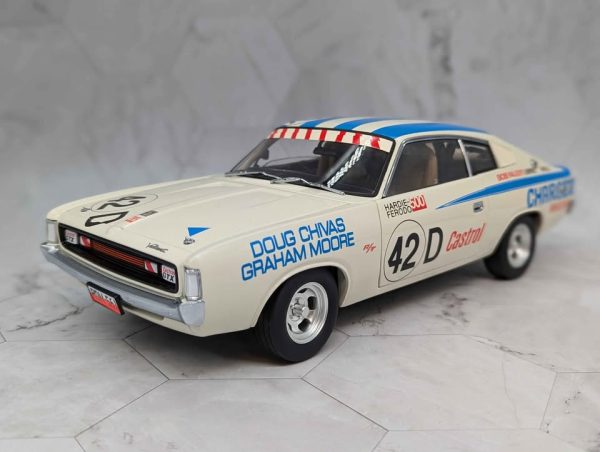 Classic Carlectables 1:18 1971 Bathurst Works Entry E38 R/T Charger Model Car - BP365193