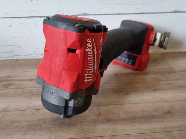 Milwaukee 18V Impact Driver TW364512 - Image 3
