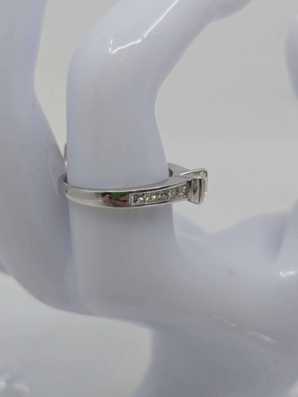 Ladies 18ct White Gold Diamond Engagement Ring - BL213773 - Image 3