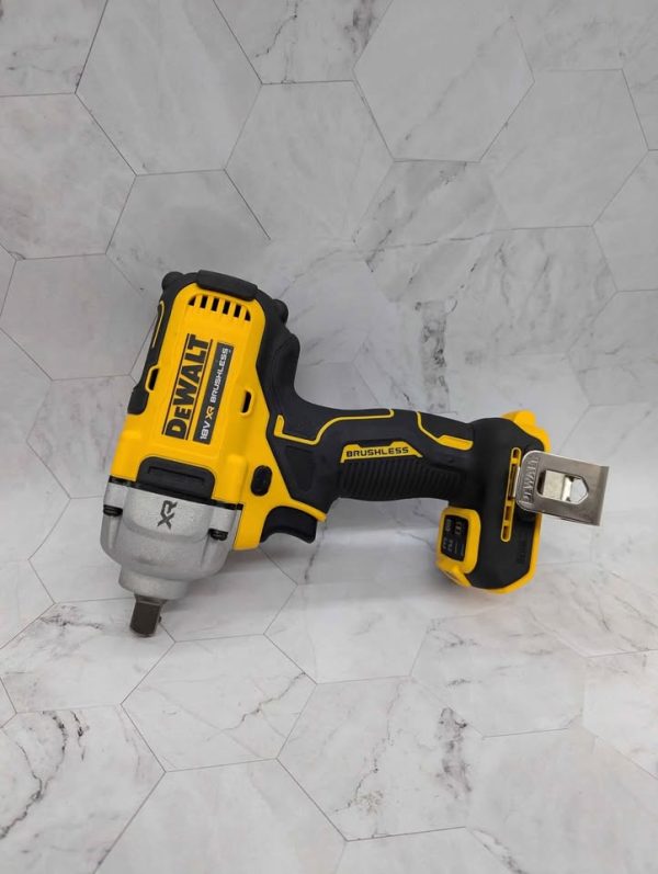 Dewalt Impact Wrench Skin-Only (DCF892) - BP367172