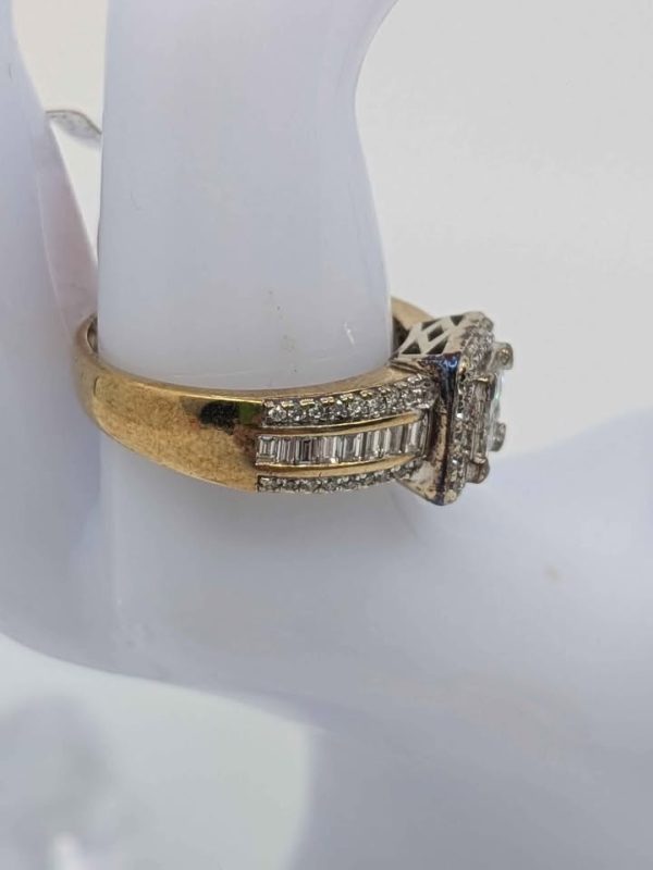 Ladies 9ct Yellow & White Gold Diamond Halo Ring - BL234802 - Image 7