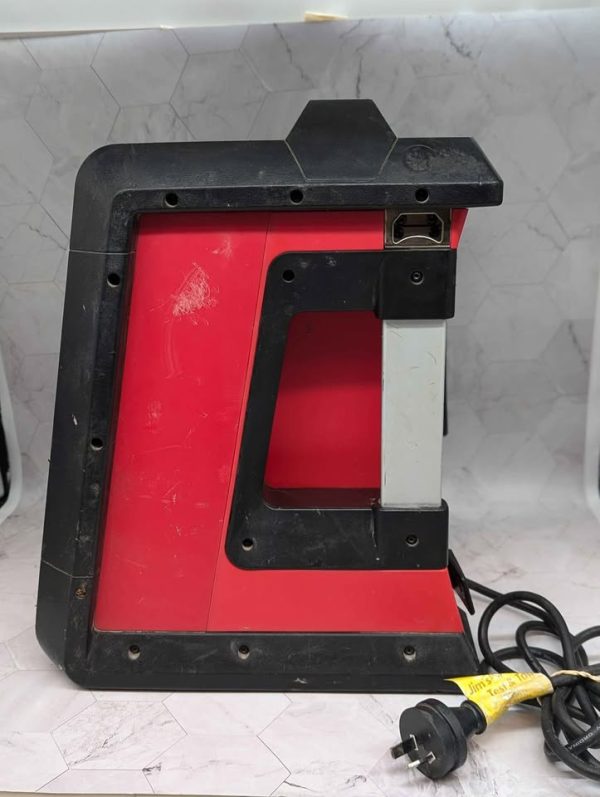 Milwaukee 18V Jobsite Radio/Charger Skin-Only (M18RC) - BP367103 - Image 6