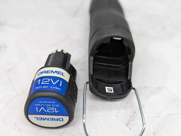 Dremel 8260 12V Rotary Tool 3.0Ah Kit - BP370138 - Image 4