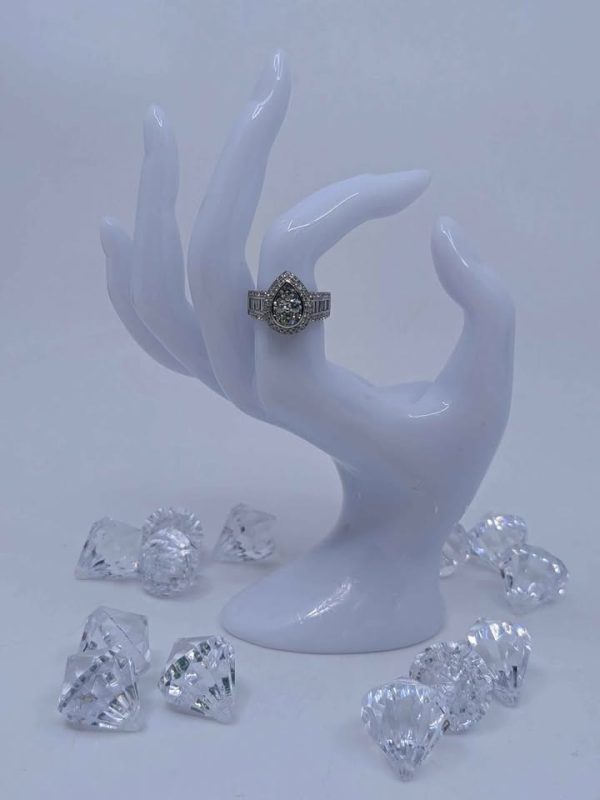18ct White Gold Diamond Ring - BL298879 - Image 9