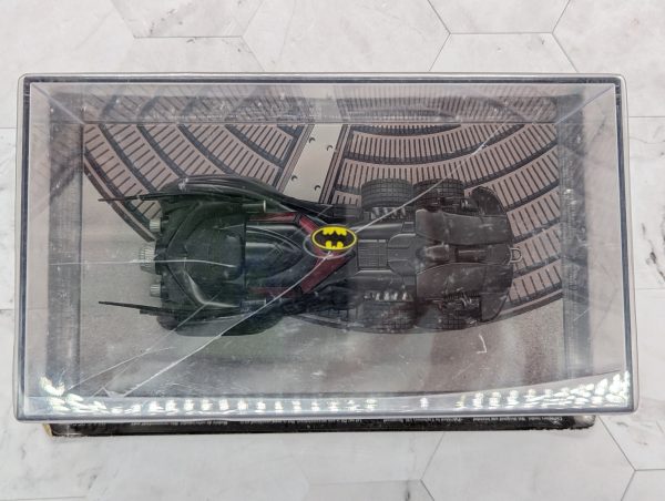 Batman: The Return #1 Model Batmobile - BP368748 - Image 2