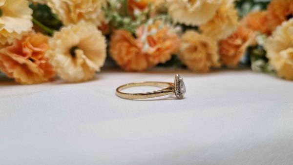 Ladies 9ct Yellow Gold Pear Diamond Halo Ring TW292564 - Image 28