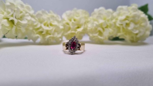 Ladies 14ct White Gold Diamond and Synthetic Ruby Cluster Ring TW286328 - Image 19