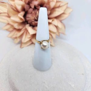LADIES 18CT RING