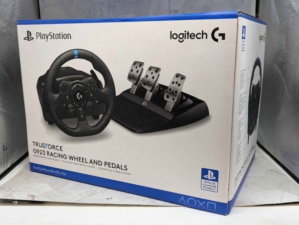 Sealed Logitech TrueForce G923 Racing Wheel & Pedals (PS5/4) - BP366752