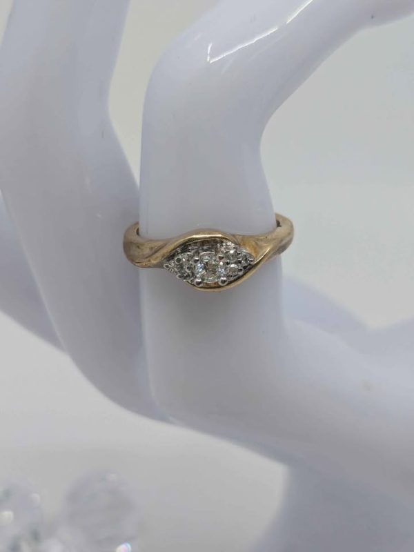 Ladies 9ct Yellow Gold Diamond Wedding Ring - BL287530 - Image 4