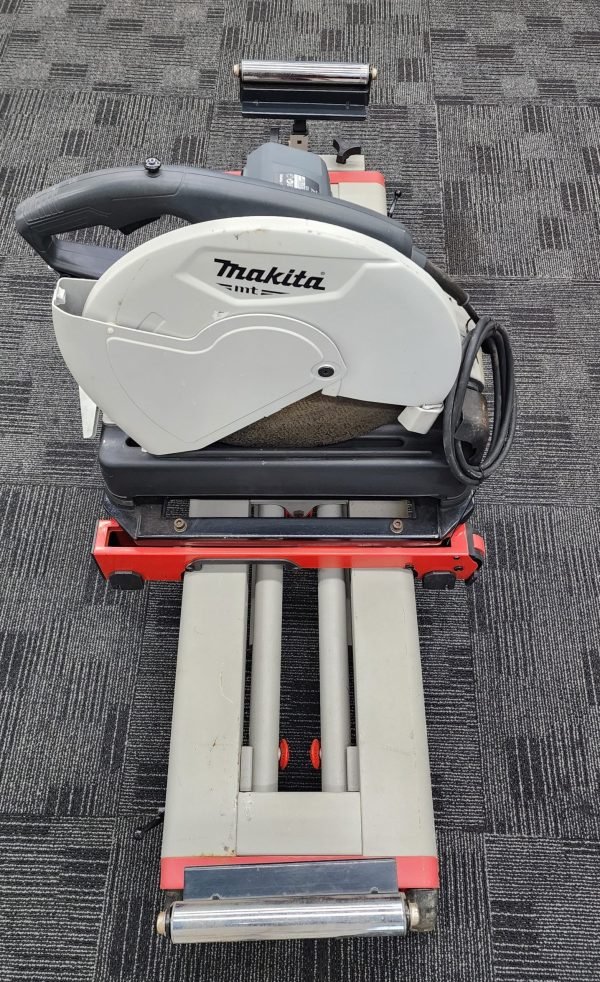 Makita Drop Saw (M2401) on detachable Milwaukee Work Bench - IP367276 - Image 9