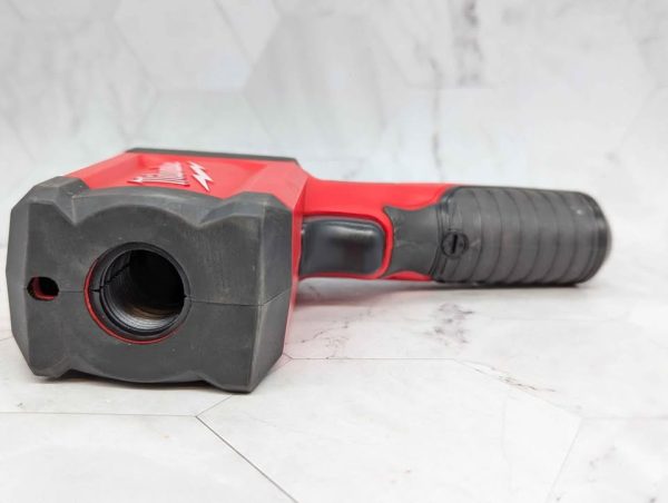 Milwaukee 12:1 Infrared Temp Tool (2268-40) - BP369095 - Image 2